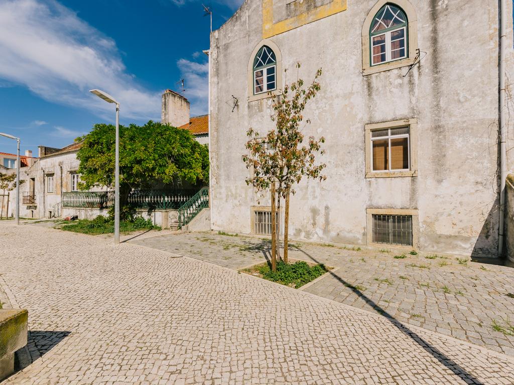 Palacete histórico - um imóvel único junto ao rio no centro da vila de Alcochete - Image 66