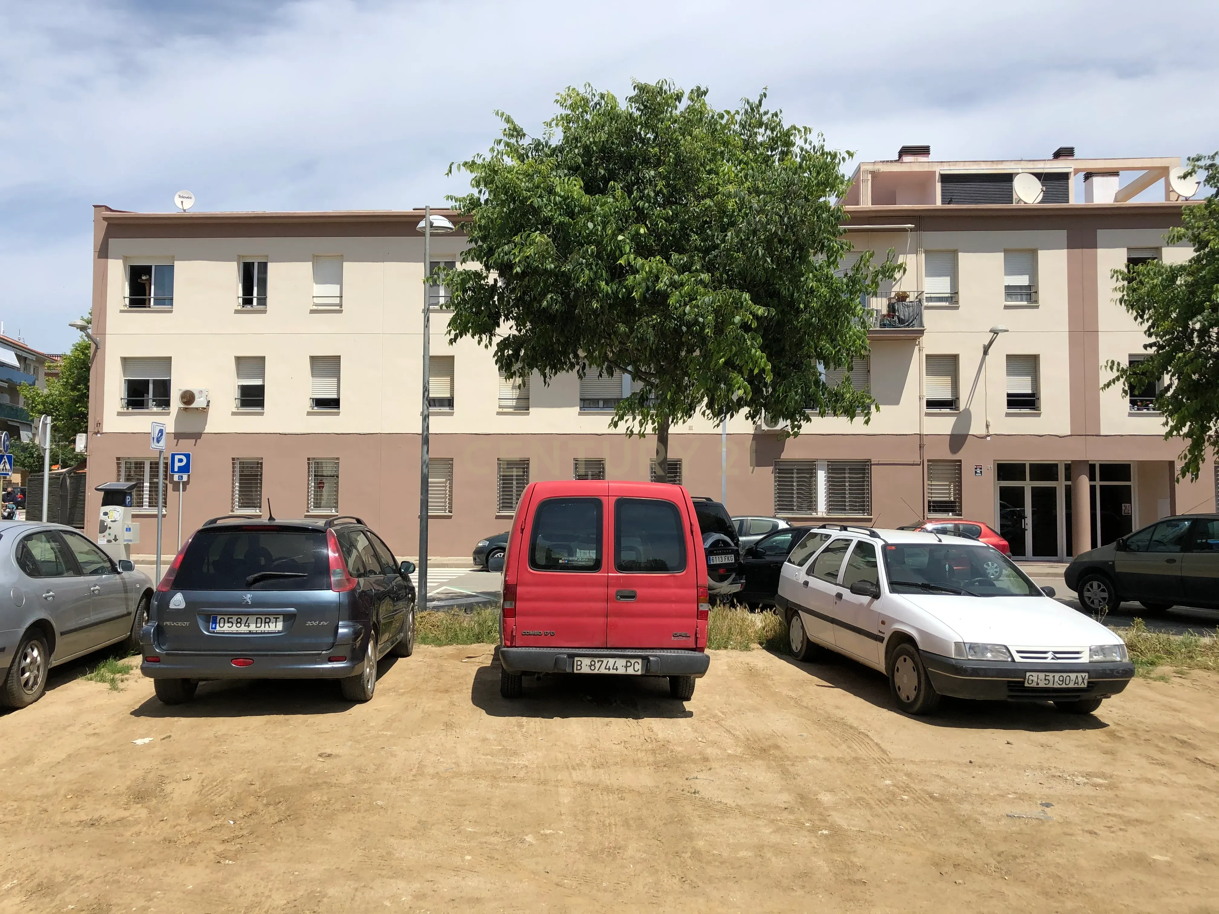undefined - Image 11