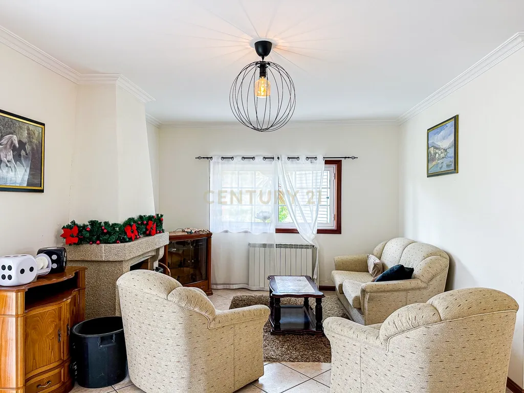 Empreendimento - Quinta com 3,5ha (35.288m²) - Moradia T5, com amendoeiras e oliveiras. Vila Flor - Bragança - Image 15