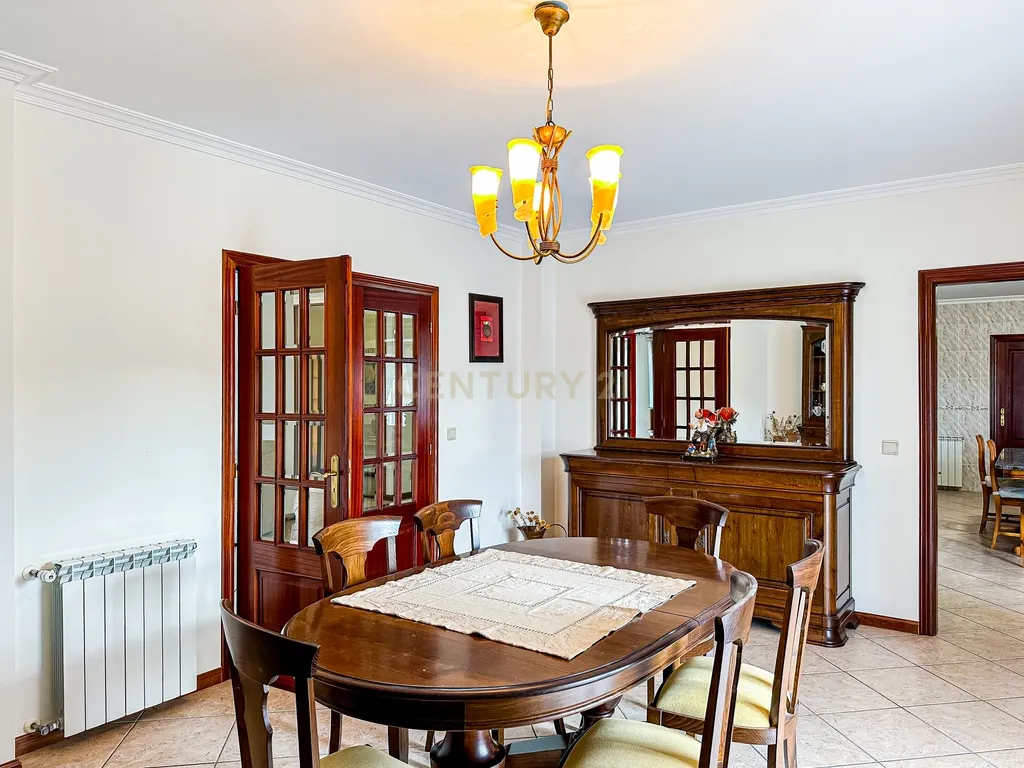 Empreendimento - Quinta com 3,5ha (35.288m²) - Moradia T5, com amendoeiras e oliveiras. Vila Flor - Bragança - Image 12
