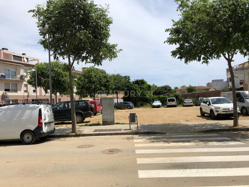 undefined - Image 3