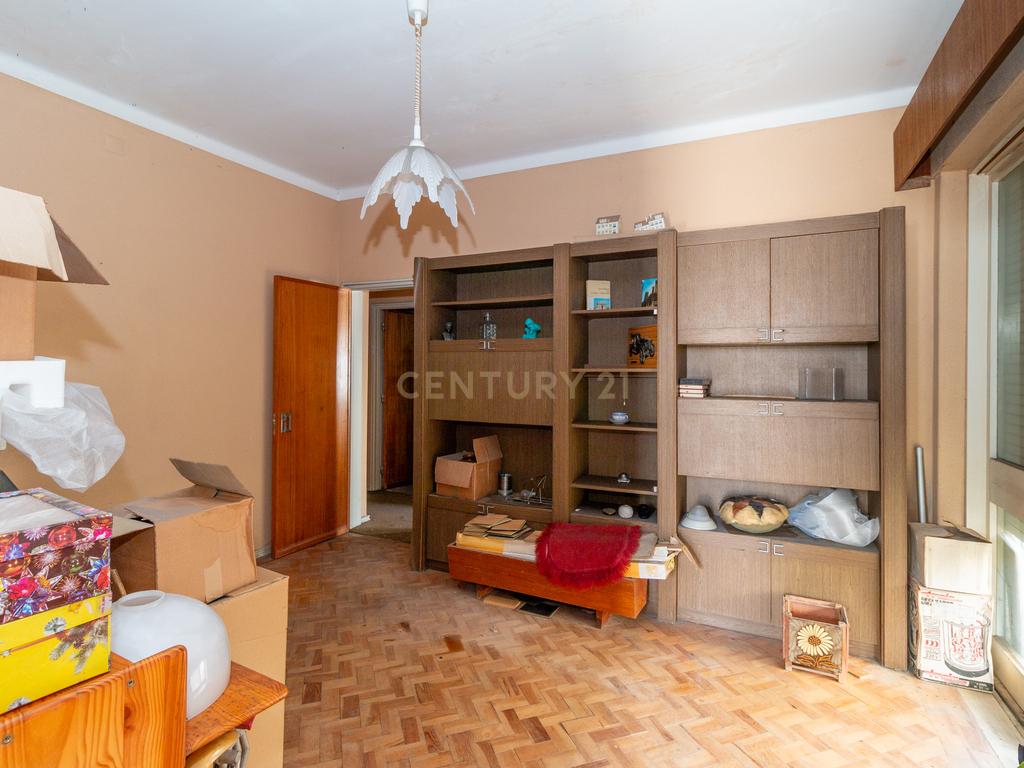Moradia T5 na Marinha Grande - Image 20