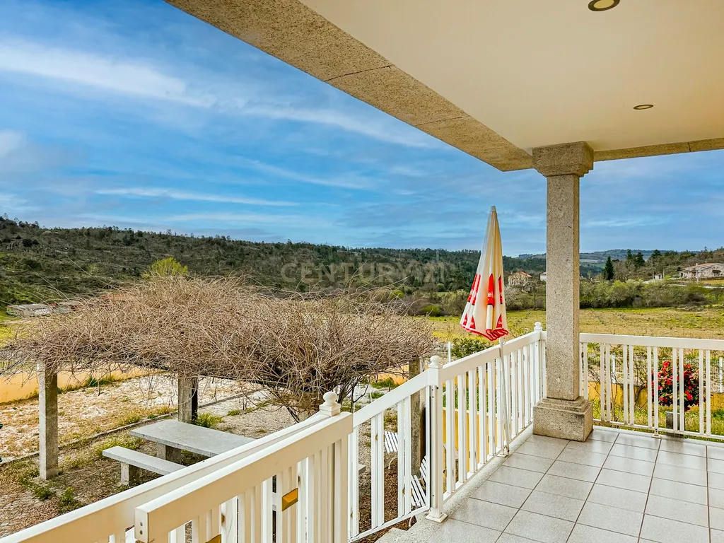 Empreendimento - Quinta com 3,5ha (35.288m²) - Moradia T5, com amendoeiras e oliveiras. Vila Flor - Bragança - Image 22