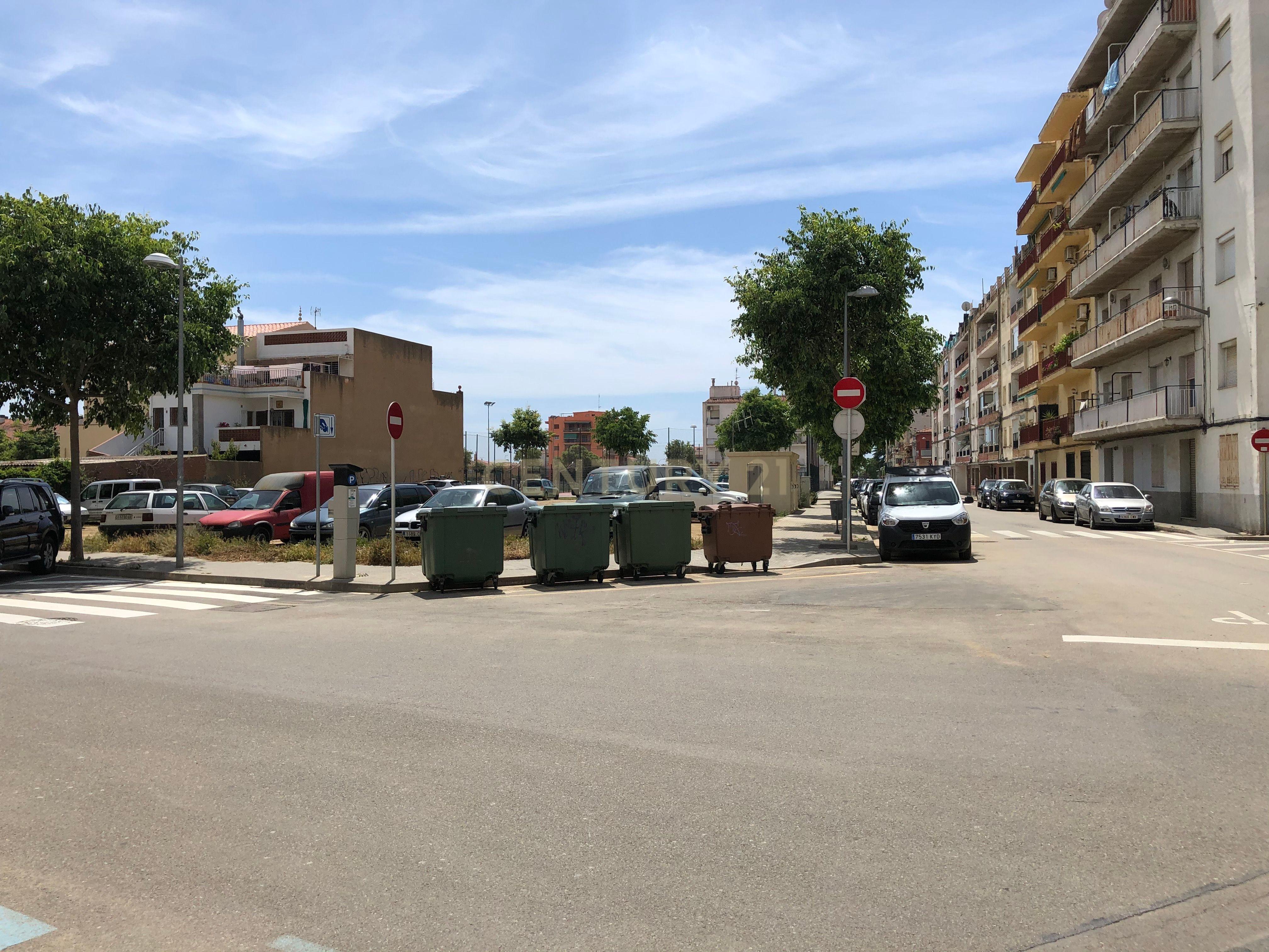 undefined - Image 17