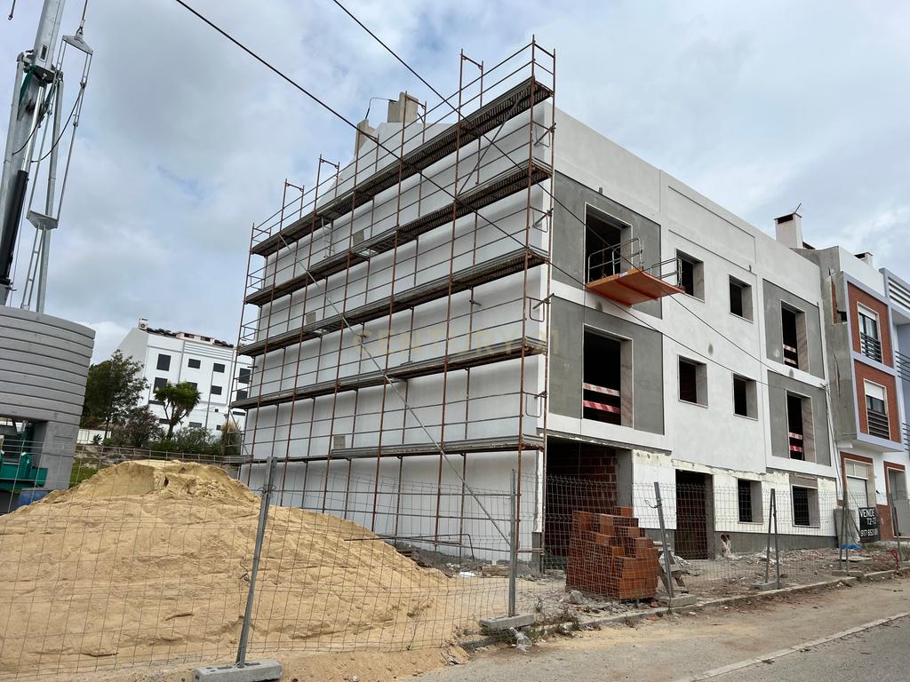 Sintra - Serra de Casal de Cambra - Apartamento T2 com parqueamento - Image 2