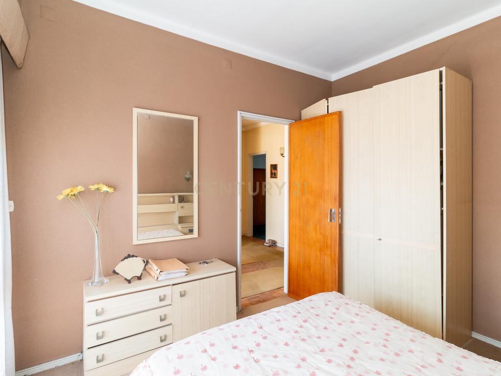 Moradia T5 na Marinha Grande - Image 22