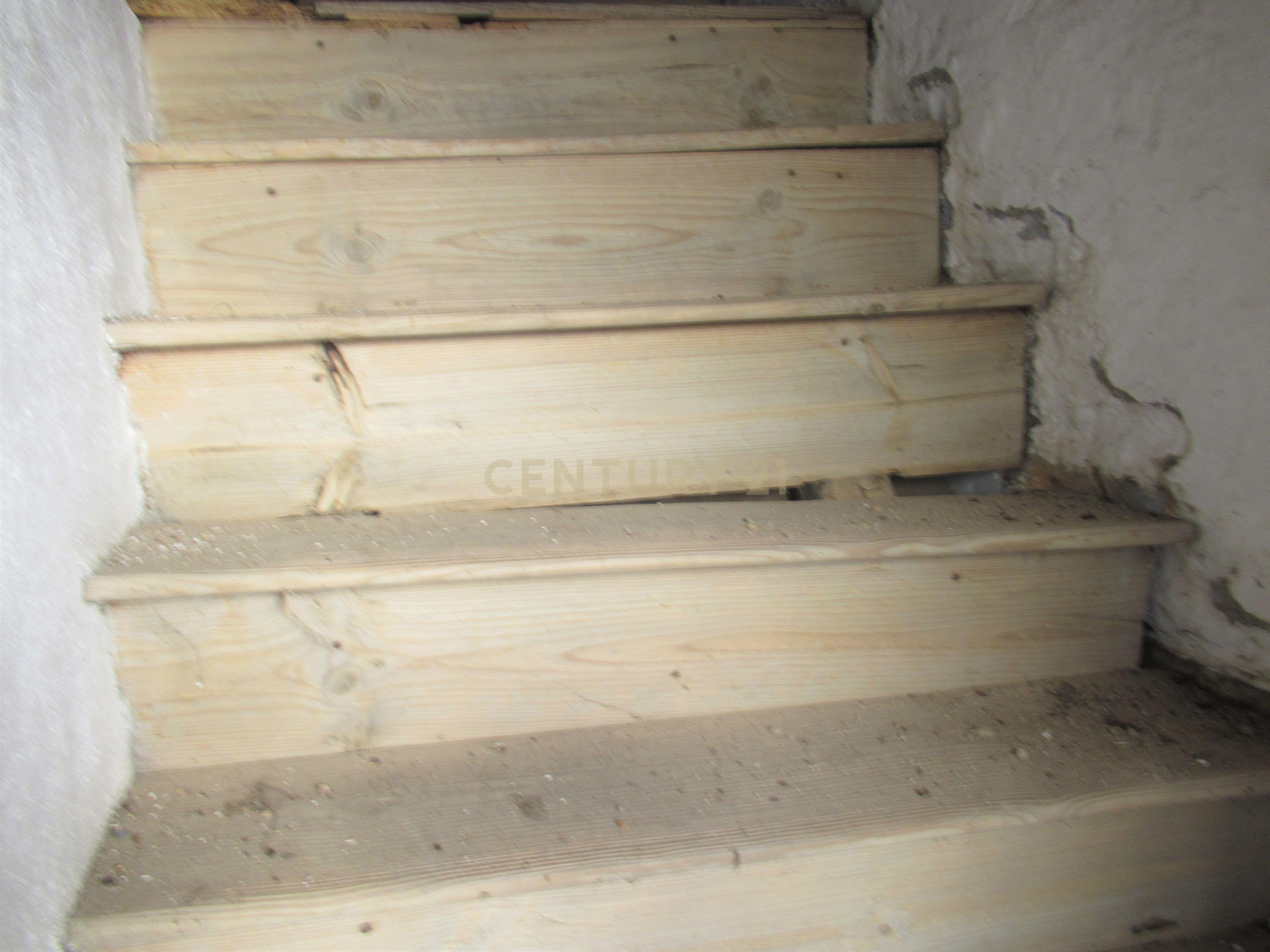 Moradias para reconstrução | Escalos de Baixo, Castelo Branco - Image 7