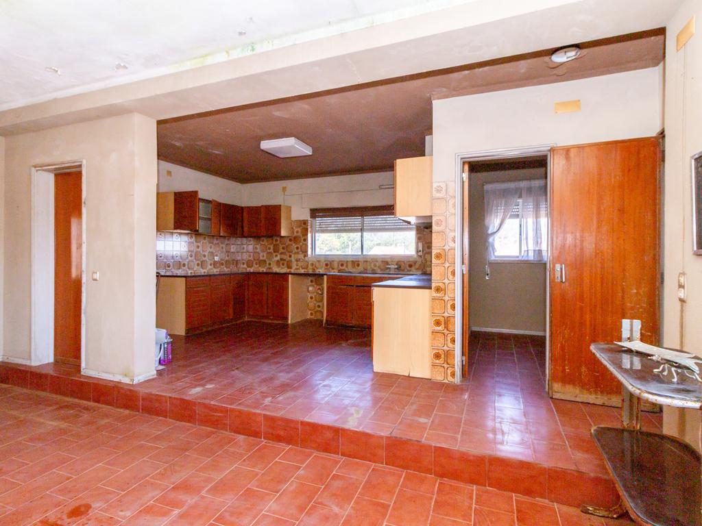 Moradia T5 na Marinha Grande - Image 19