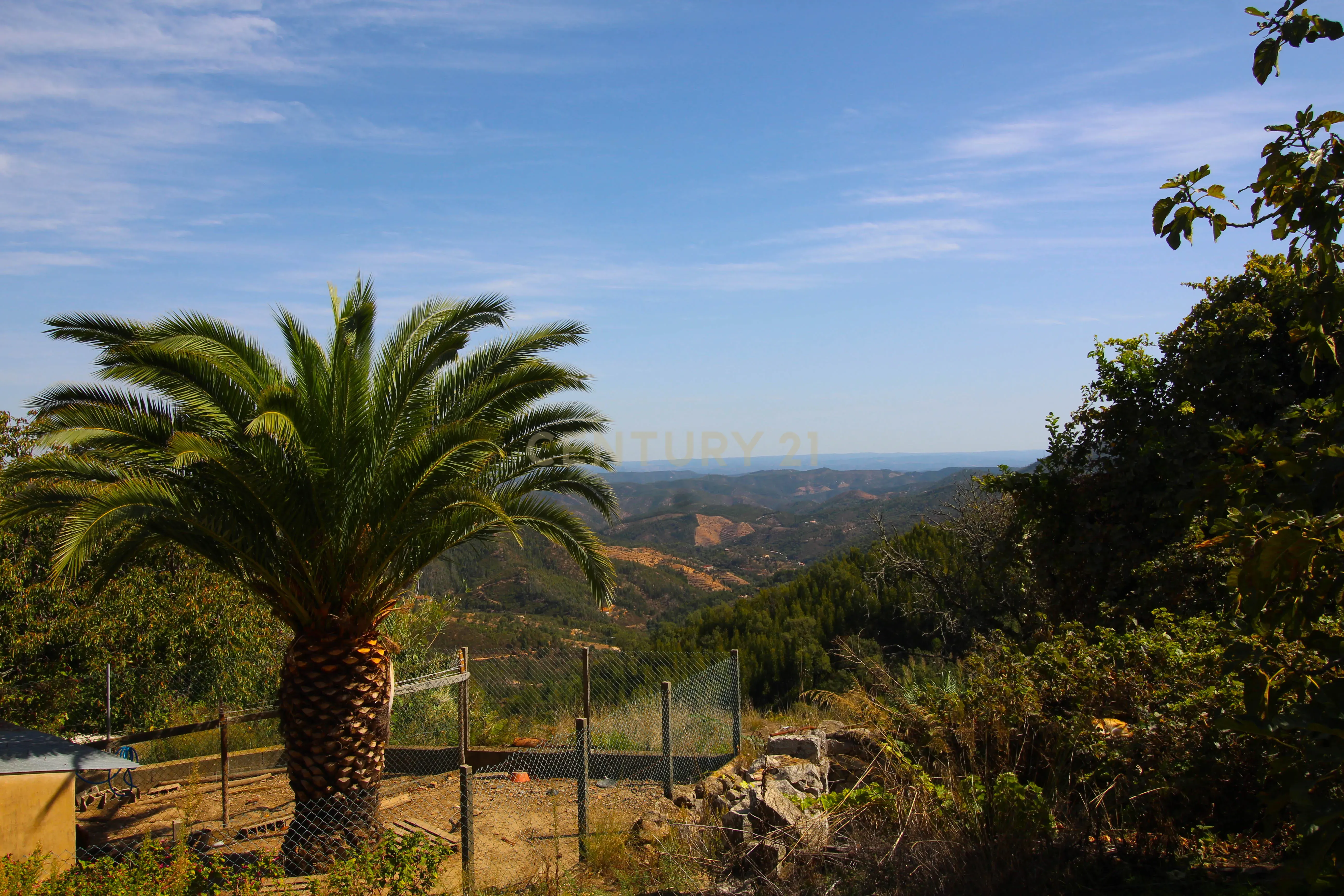 Casa típica algarvia está situada na pitoresca vila de Alcaria do Peso, em Monchique. - Image 14