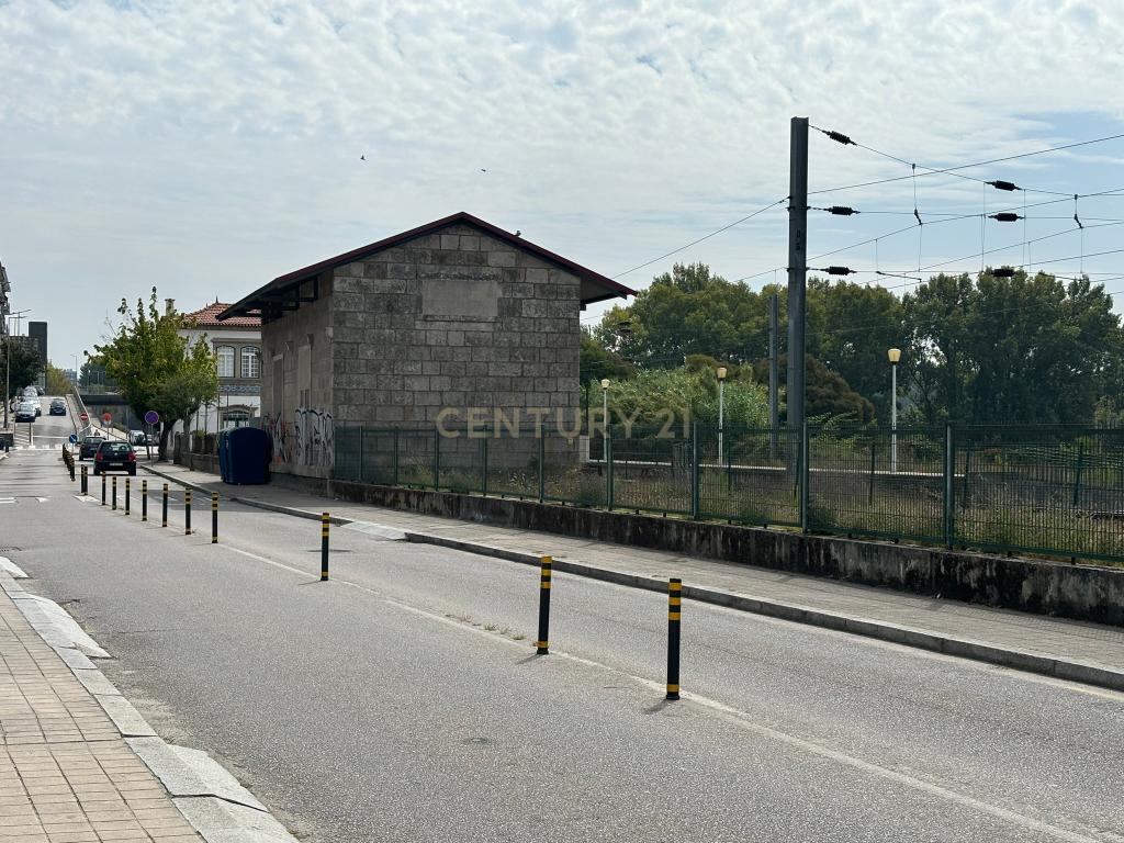 Moradia T3 em terreno c/257m² à Rua da Estação, São Mamede Infesta - Image 20