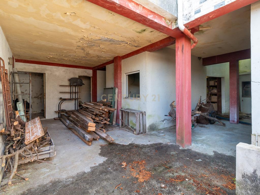 Moradia T5 na Marinha Grande - Image 28