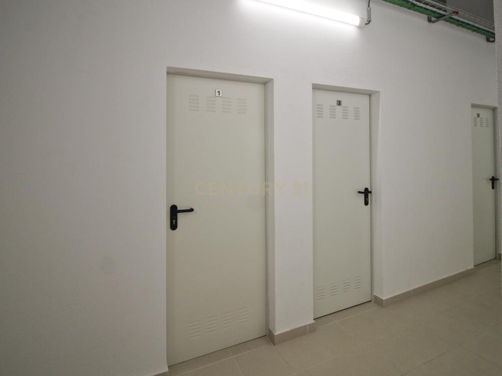 Apartamento T1 c/ garagem  novo de 2022 em Portimão - Image 23