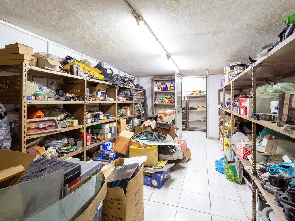 Oficina mecânica para arrendamento a 2 000 € - Image 21