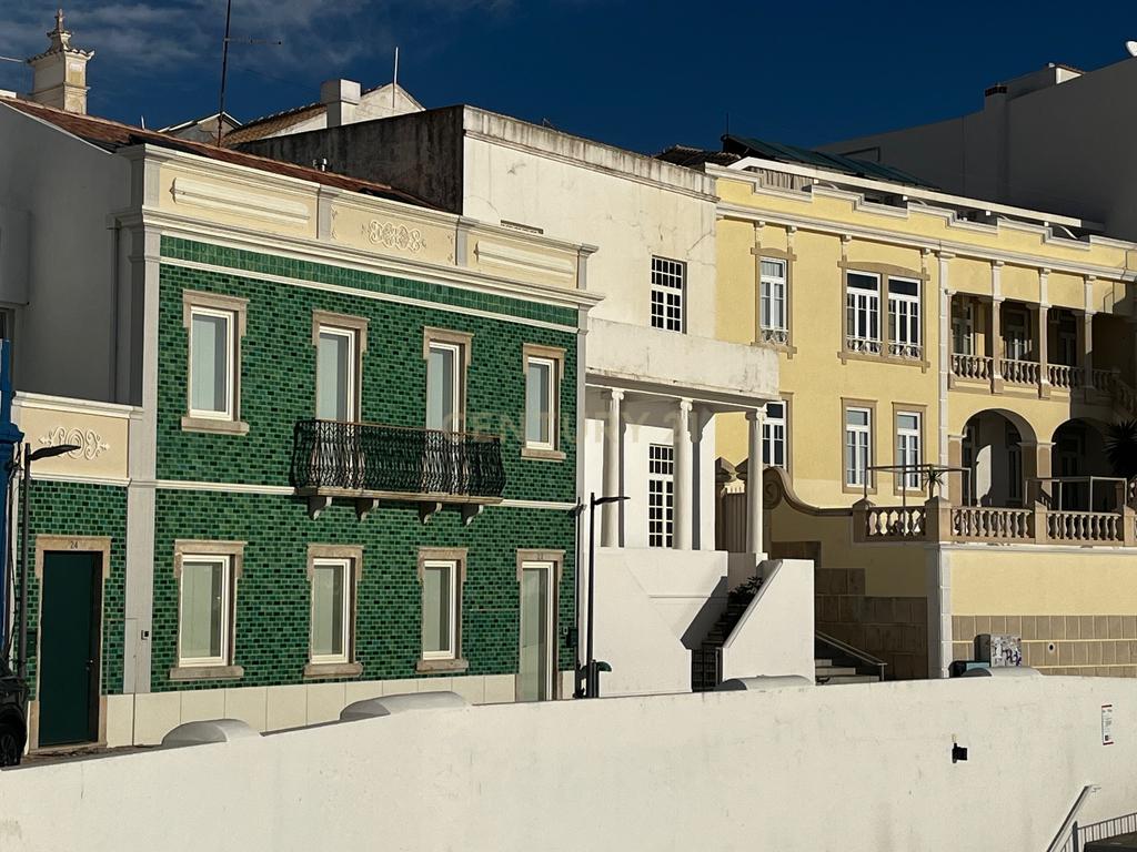 Moradia em primeira linha Mar com piscina no Terraço. Com uma Vista única! - Image 49