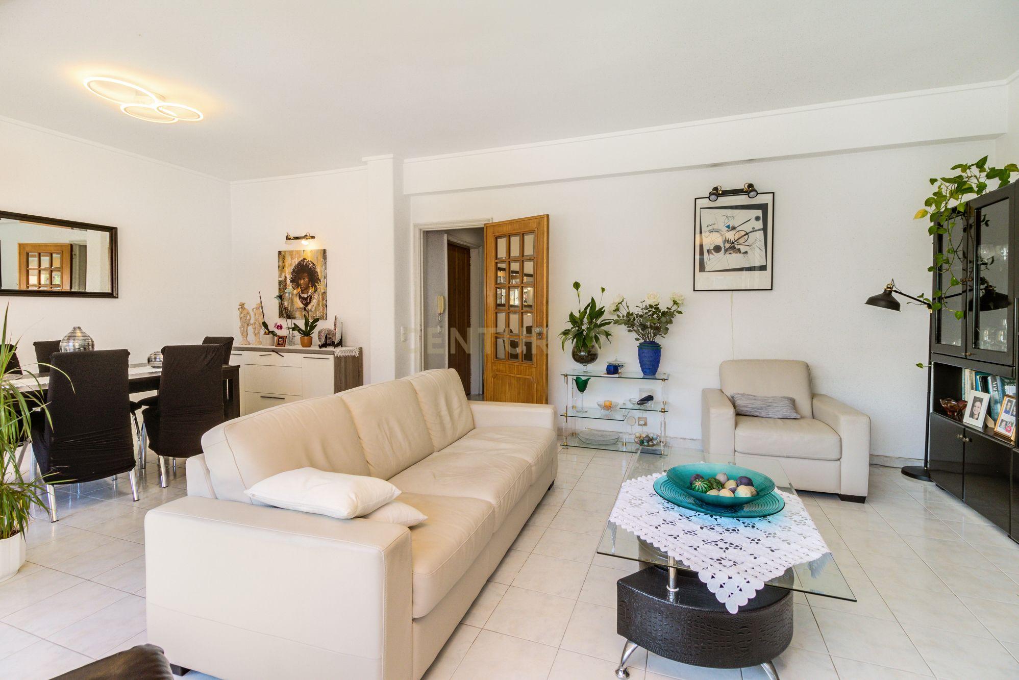 Excelente apartamento T4 em Oeiras (Av Emb. Augusto de Castro) - Image 3