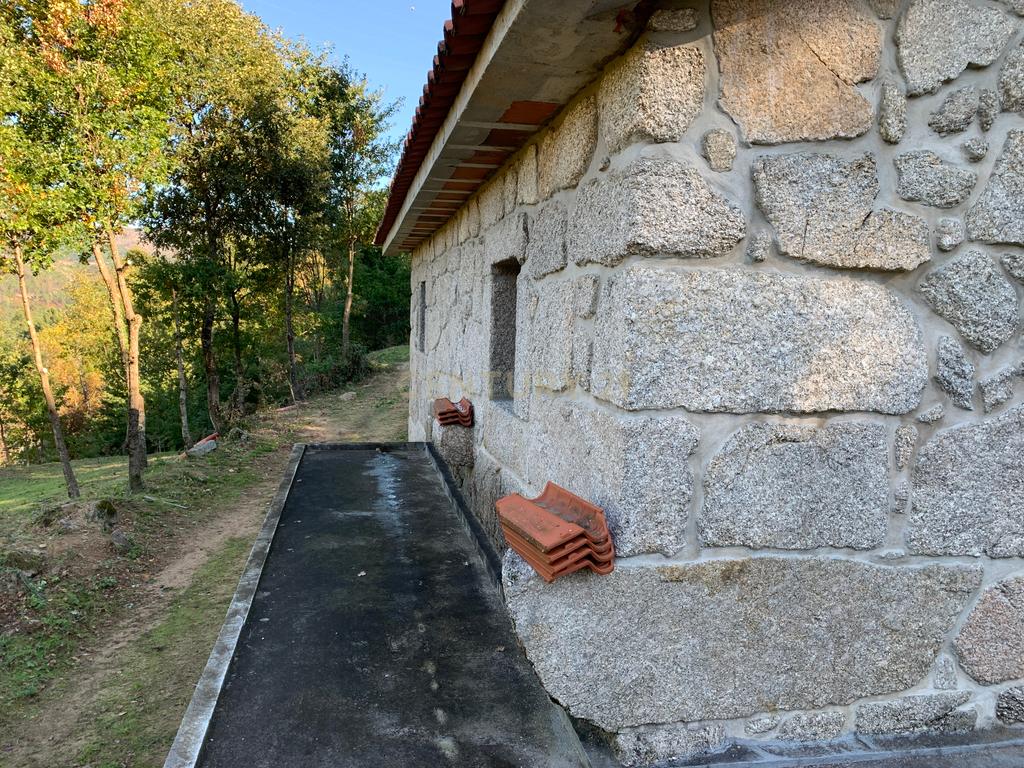 Fabulosa Quinta à Venda zona do Gerês – Um Oásis Natural com 28.000m² Terreno - Image 7