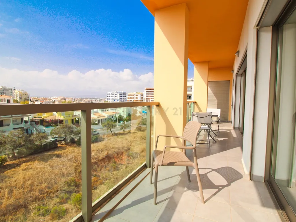 Apartamento T3 de luxo em Portimão - Image 10