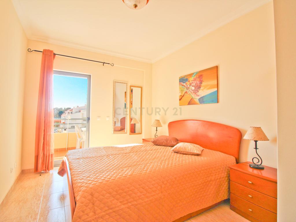 Apartamento T1 com garagem e arrecadação em  portimão.. - Image 9
