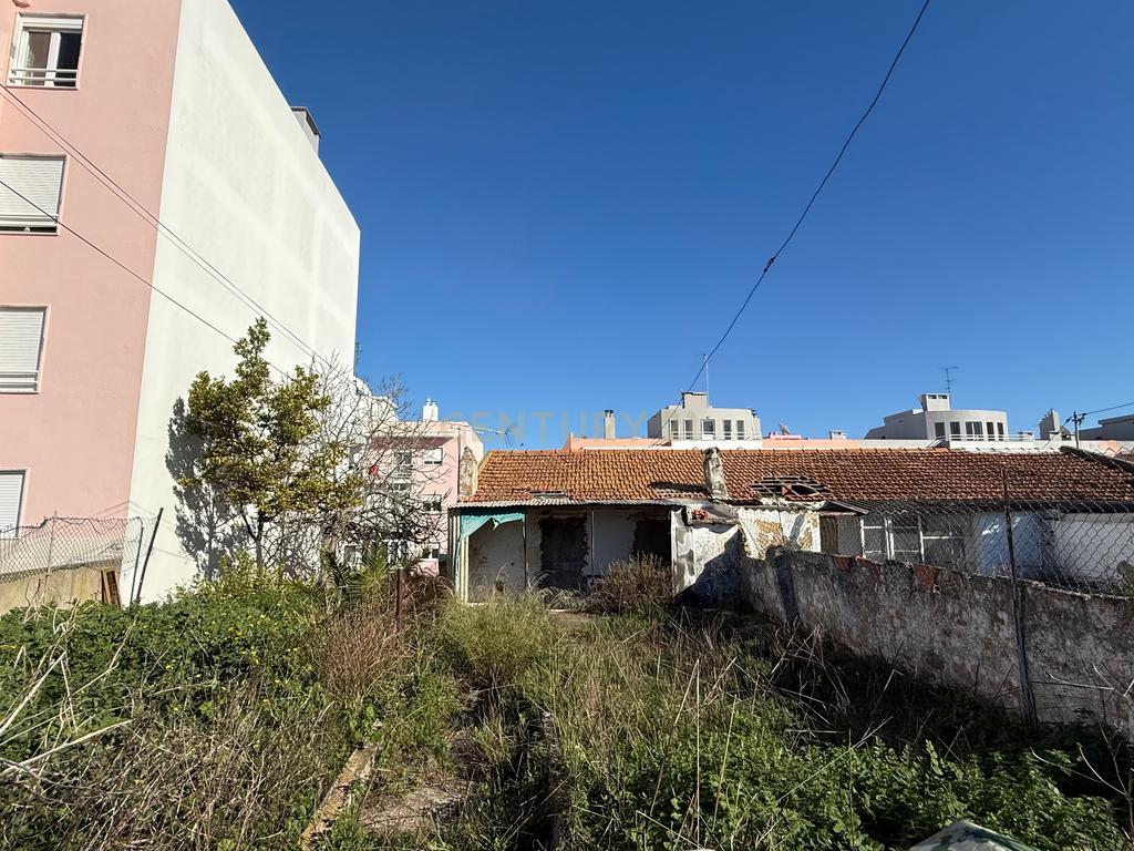 Terreno para Construção no Feijó, Almada – Oportunidade Única! - Image 3