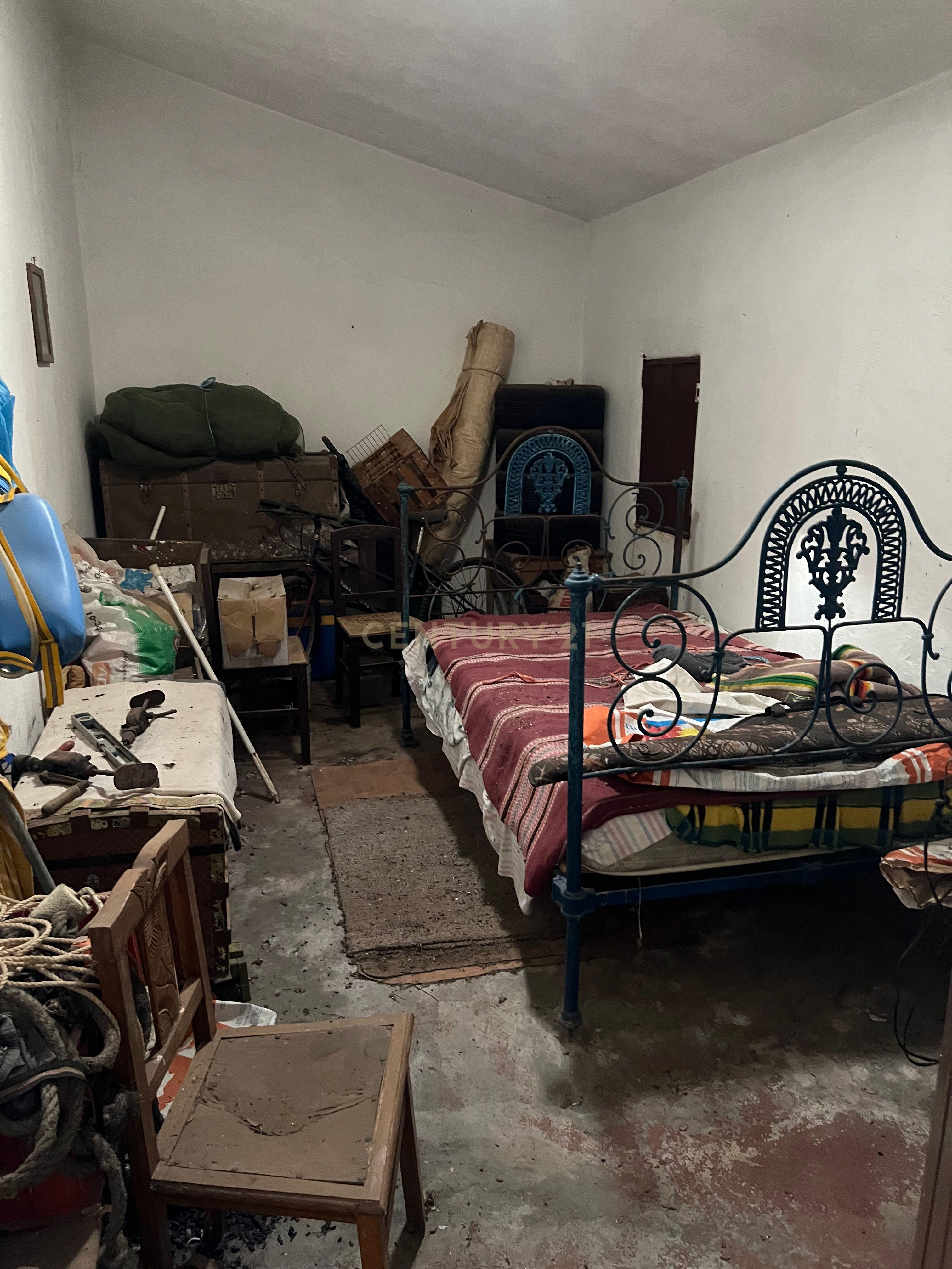 # Terreno Rustico em pleno centro de Montemor -o -Novo - Image 46