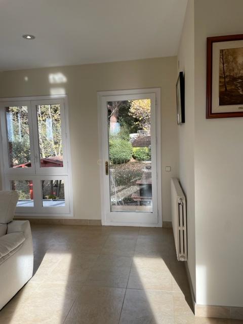  - Image 12