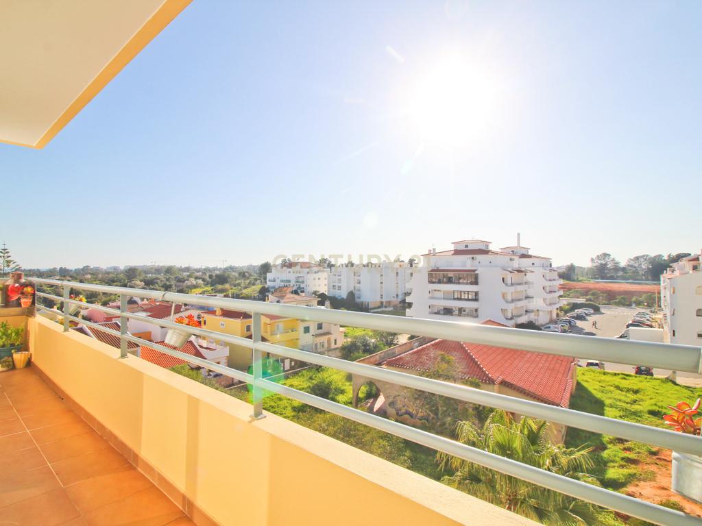 Apartamento T1 com garagem e arrecadação em  portimão.. - Image 22