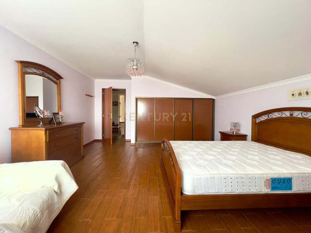 Encantadora MoradiaT4 Barros da Paz- Pombal - Image 22