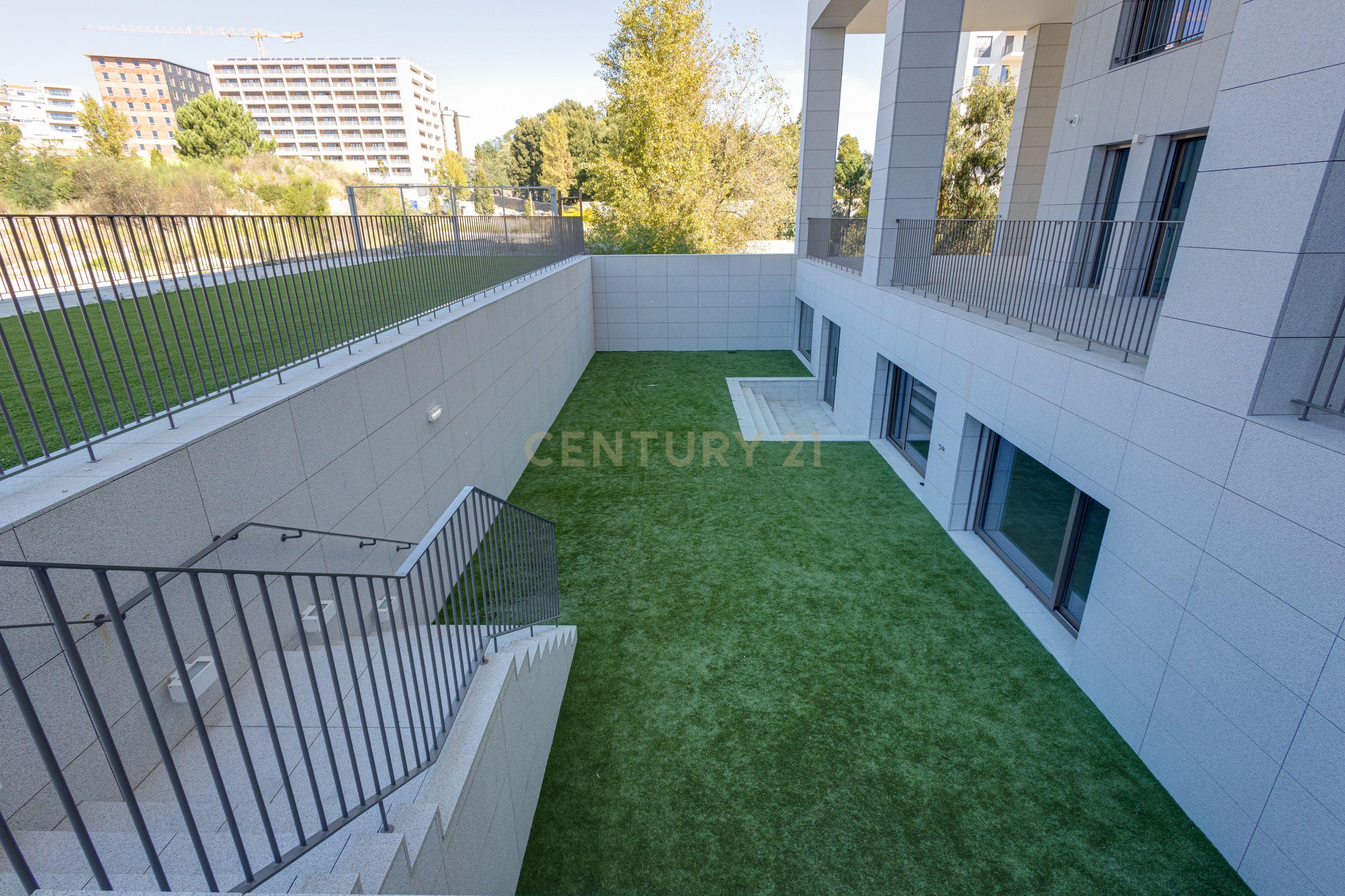 T3 NOVO com Piscina e Ginásio nas Antas - Image 26