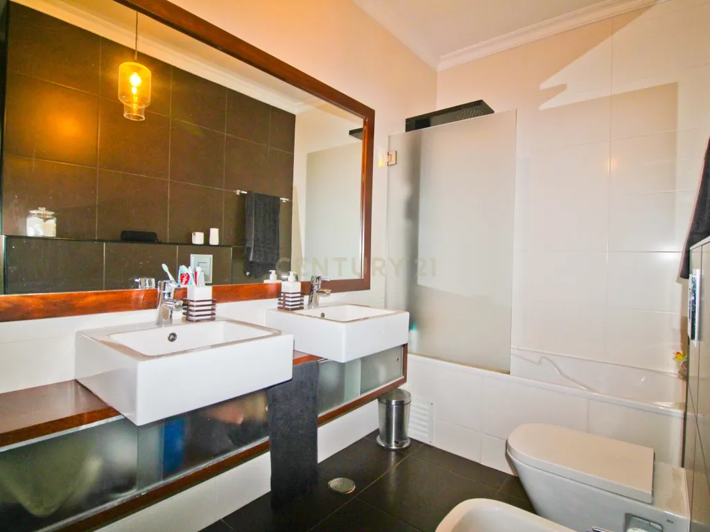 Apartamento T2 Duplex nas "Construção das Francesinhas" - Image 27