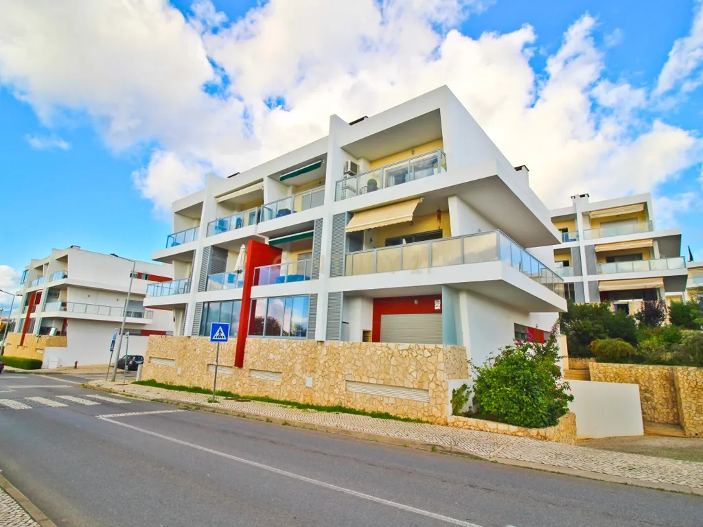 Apartamento T2 Duplex nas "Construção das Francesinhas" - Image 3