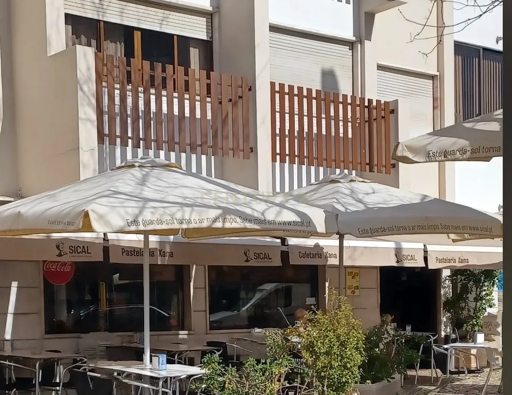 Oportunidade Única: Restaurante, Café e Confeitaria no Centro de Carnaxide, em Frente ao Hospital Santa Cruz - Image 7