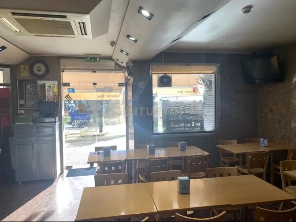 Oportunidade Única: Restaurante, Café e Confeitaria no Centro de Carnaxide, em Frente ao Hospital Santa Cruz - Image 13