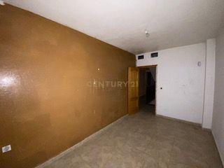 undefined - Image 4
