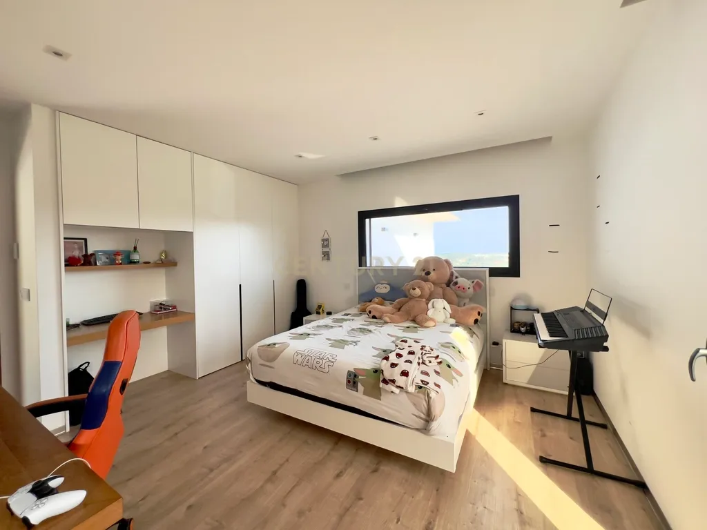 Moradia T4 com Piscina || Pombal || Vistas Deslumbrantes - Image 20