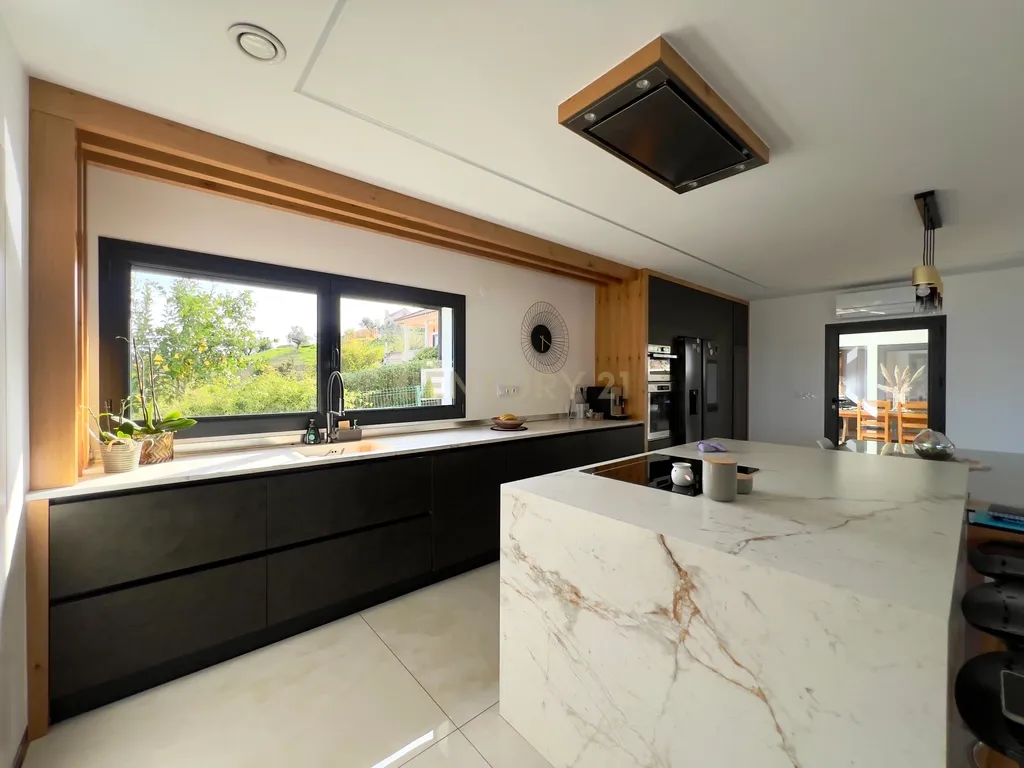 Moradia T4 com Piscina || Pombal || Vistas Deslumbrantes - Image 9