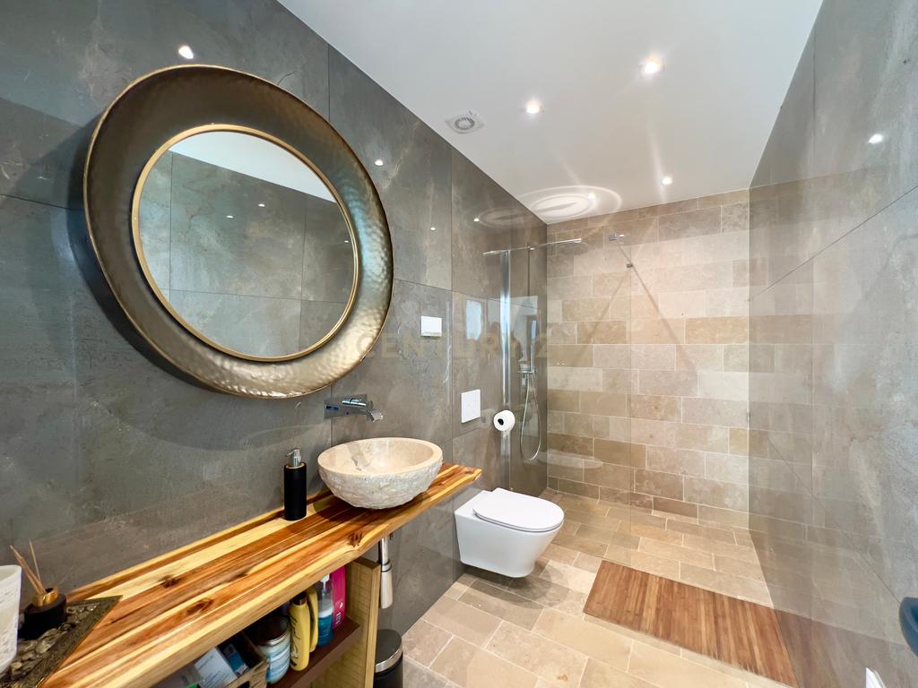 Moradia T4 com Piscina || Pombal || Vistas Deslumbrantes - Image 21