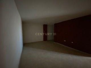 undefined - Image 37