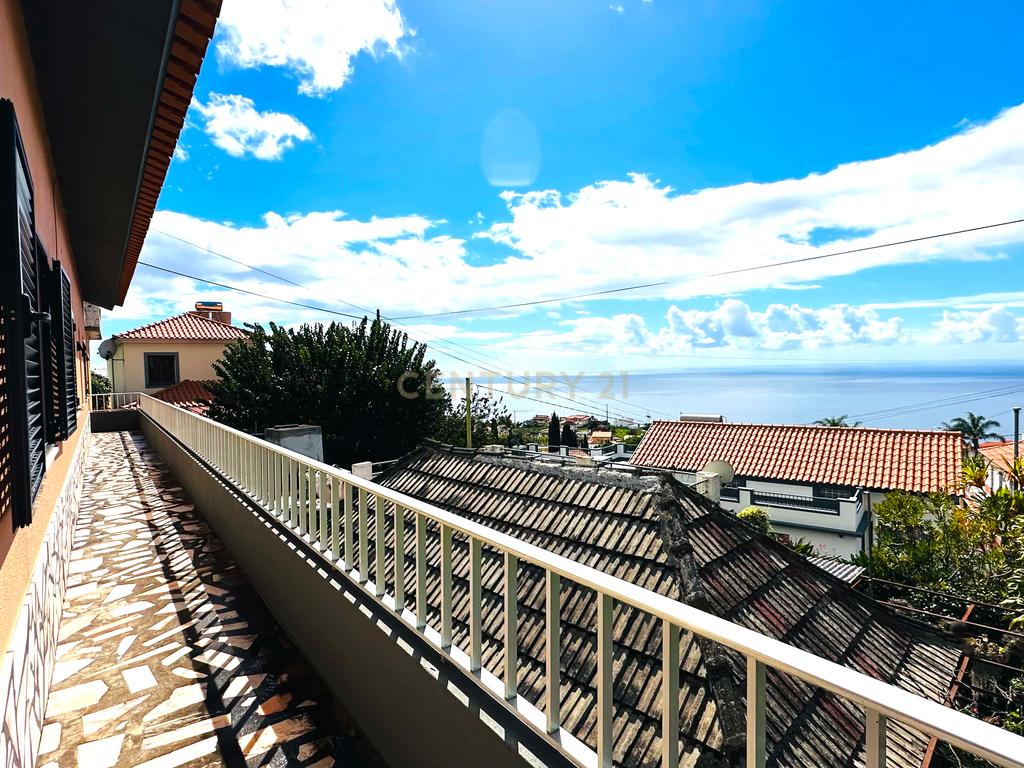 Moradia T7 - Arco da Calheta - Image 28