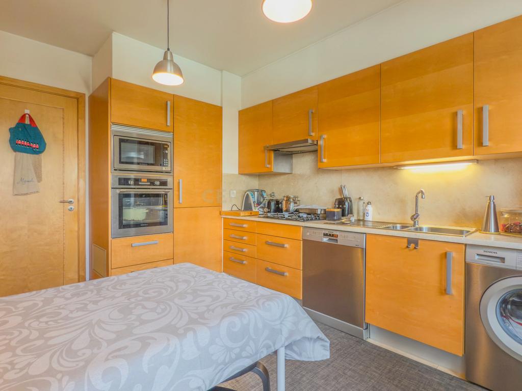 Magnifico apartamento T3 no Fórum Oeiras, com terraço privado 40m2, boa exposição solar, boas áreas e com tudo perto de si! - Image 28