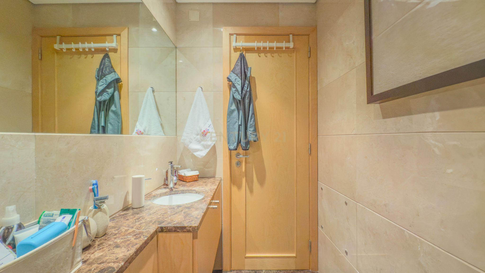 Magnifico apartamento T3 no Fórum Oeiras, com terraço privado 40m2, boa exposição solar, boas áreas e com tudo perto de si! - Image 34