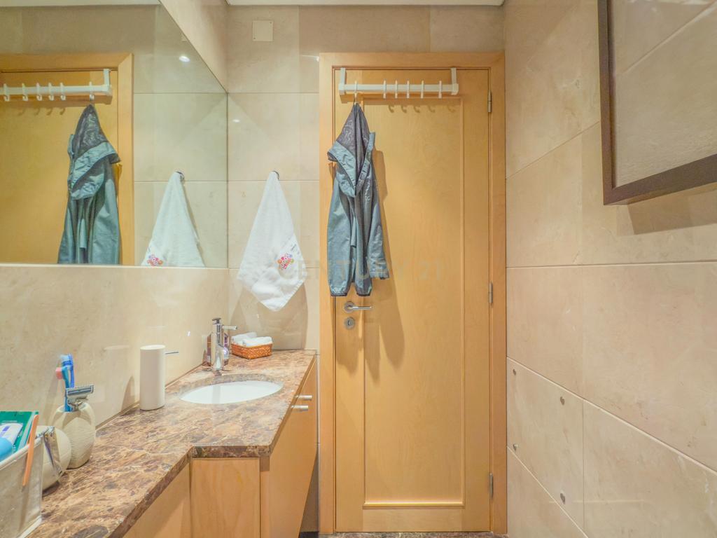 Magnifico apartamento T3 no Fórum Oeiras, com terraço privado 40m2, boa exposição solar, boas áreas e com tudo perto de si! - Image 34