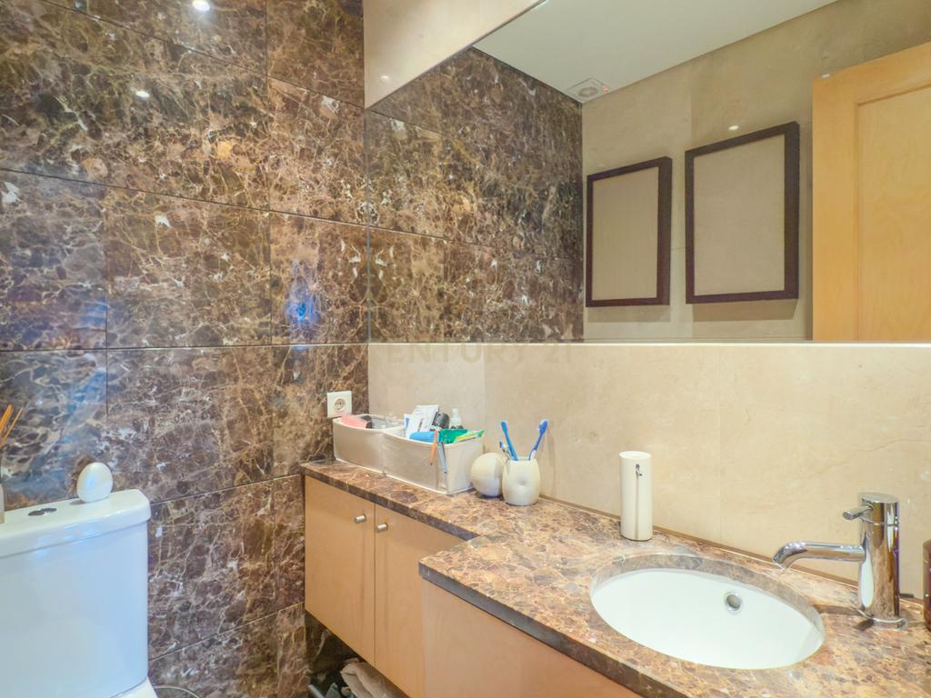 Magnifico apartamento T3 no Fórum Oeiras, com terraço privado 40m2, boa exposição solar, boas áreas e com tudo perto de si! - Image 39