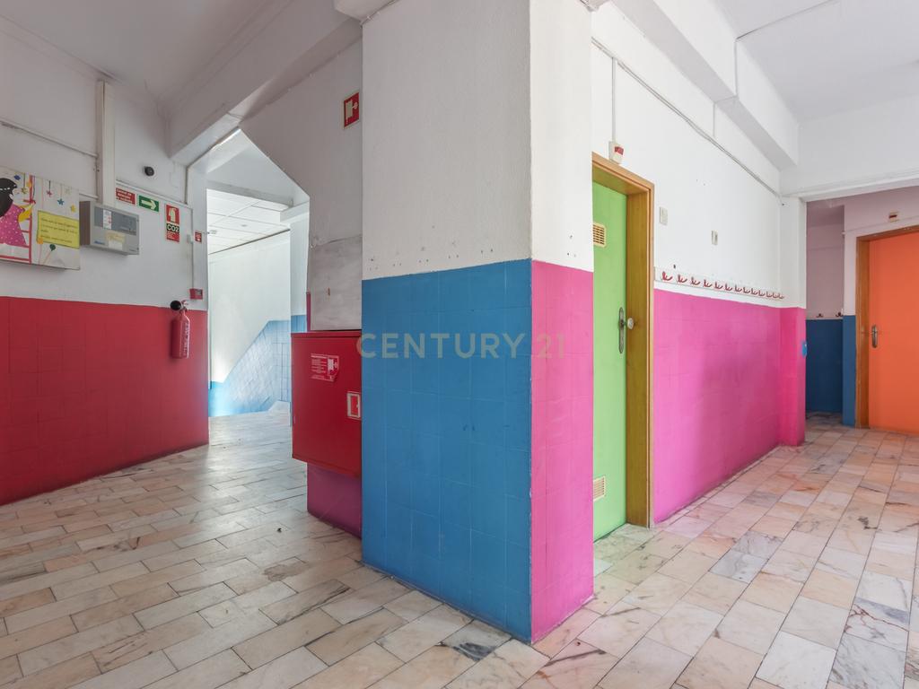 Feijó - Almada - Investimento - Image 6