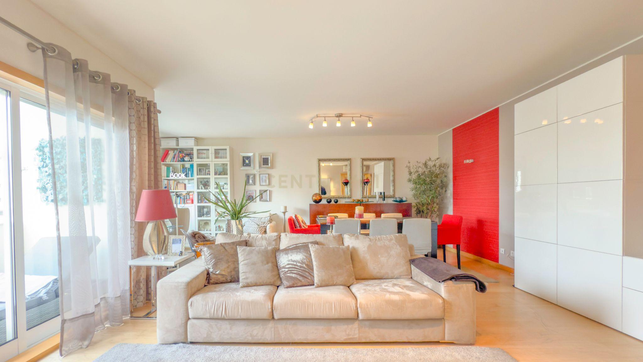 Magnifico apartamento T3 no Fórum Oeiras, com terraço privado 40m2, boa exposição solar, boas áreas e com tudo perto de si! - Image 8
