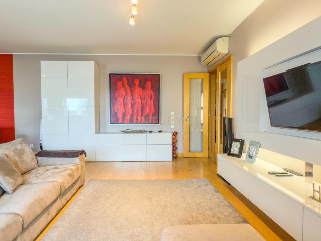 Magnifico apartamento T3 no Fórum Oeiras, com terraço privado 40m2, boa exposição solar, boas áreas e com tudo perto de si! - Image 9