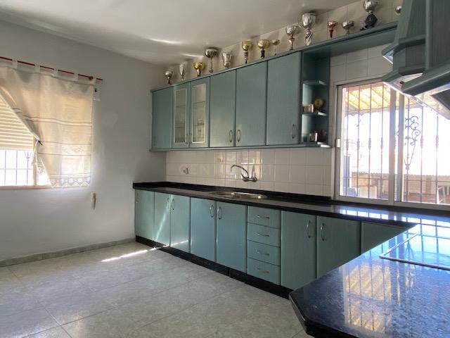undefined - Image 4