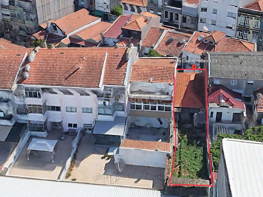 Moradia à Venda no Coração do Porto - Image 5