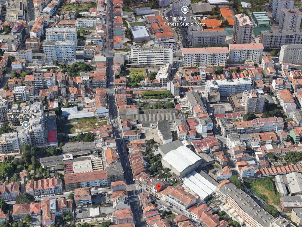 Moradia à Venda no Coração do Porto - Image 30