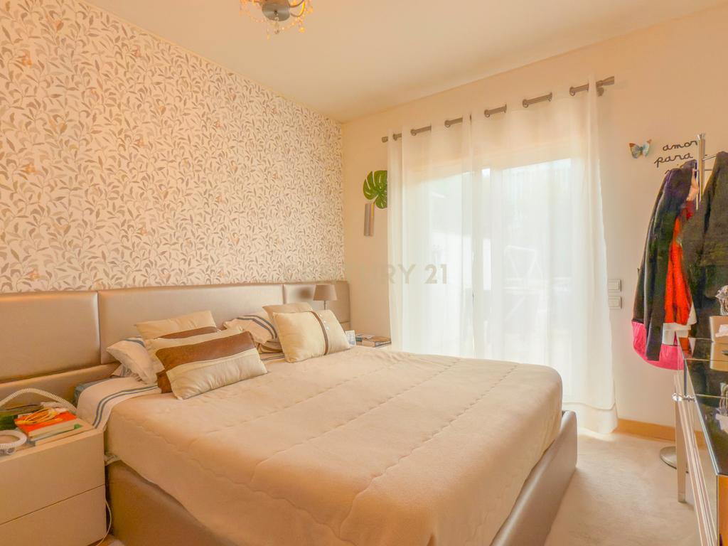 Magnifico apartamento T3 no Fórum Oeiras, com terraço privado 40m2, boa exposição solar, boas áreas e com tudo perto de si! - Image 41