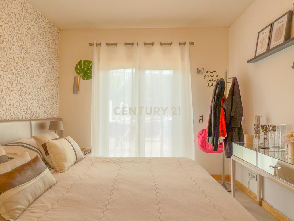 Magnifico apartamento T3 no Fórum Oeiras, com terraço privado 40m2, boa exposição solar, boas áreas e com tudo perto de si! - Image 42